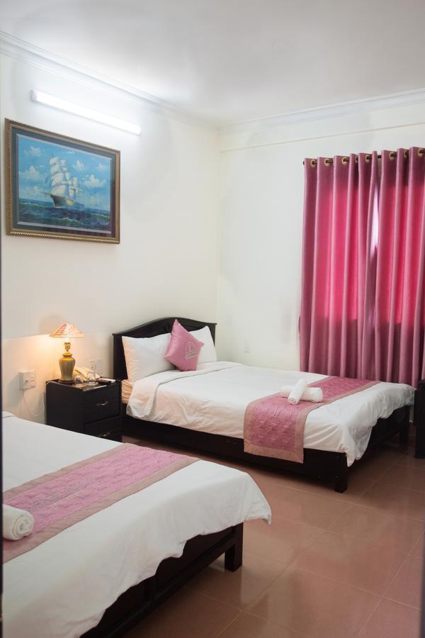 Casablanca Boutique Hotel Hue Exterior photo